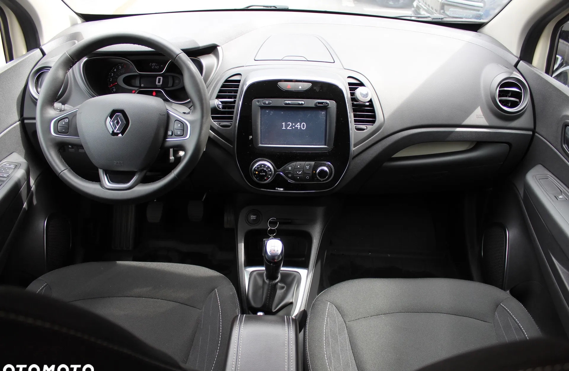Renault Captur cena 59900 przebieg: 21200, rok produkcji 2018 z Golub-Dobrzyń małe 121